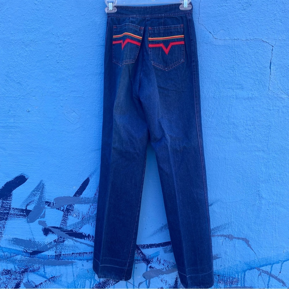 Vintage 80’s jeans, embroidered pockets, straight leg, 22” waist, XS - Picture 4 of 14